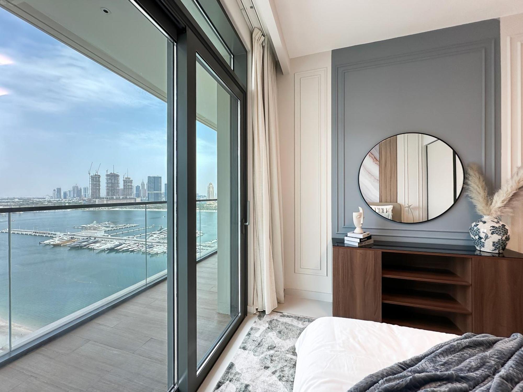 Trophy - 1br Beachfront Retreat W Lagoon Views Apartment Dubai