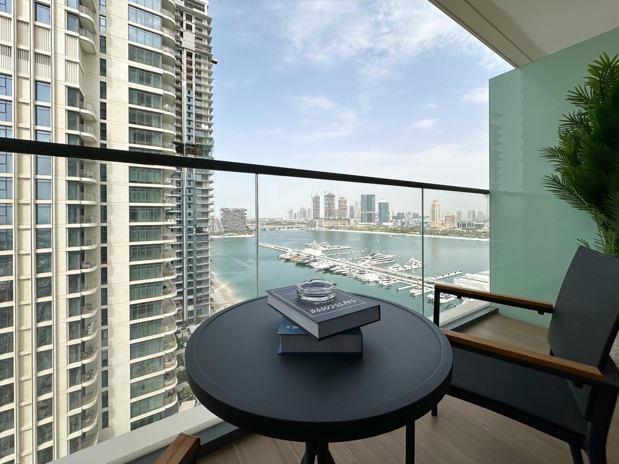 Trophy - 1br Beachfront Retreat W Lagoon Views *